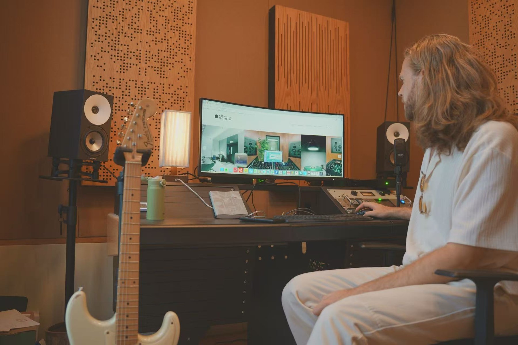 Studio B 控制室